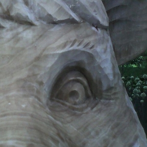 Делаем скульптуры из дерева