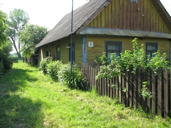 Жилой дом в деревне Лыщики Кобринский р-н. ж/д. станция Столпы